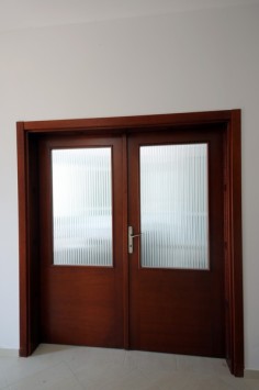 anglian_centar_vrata2